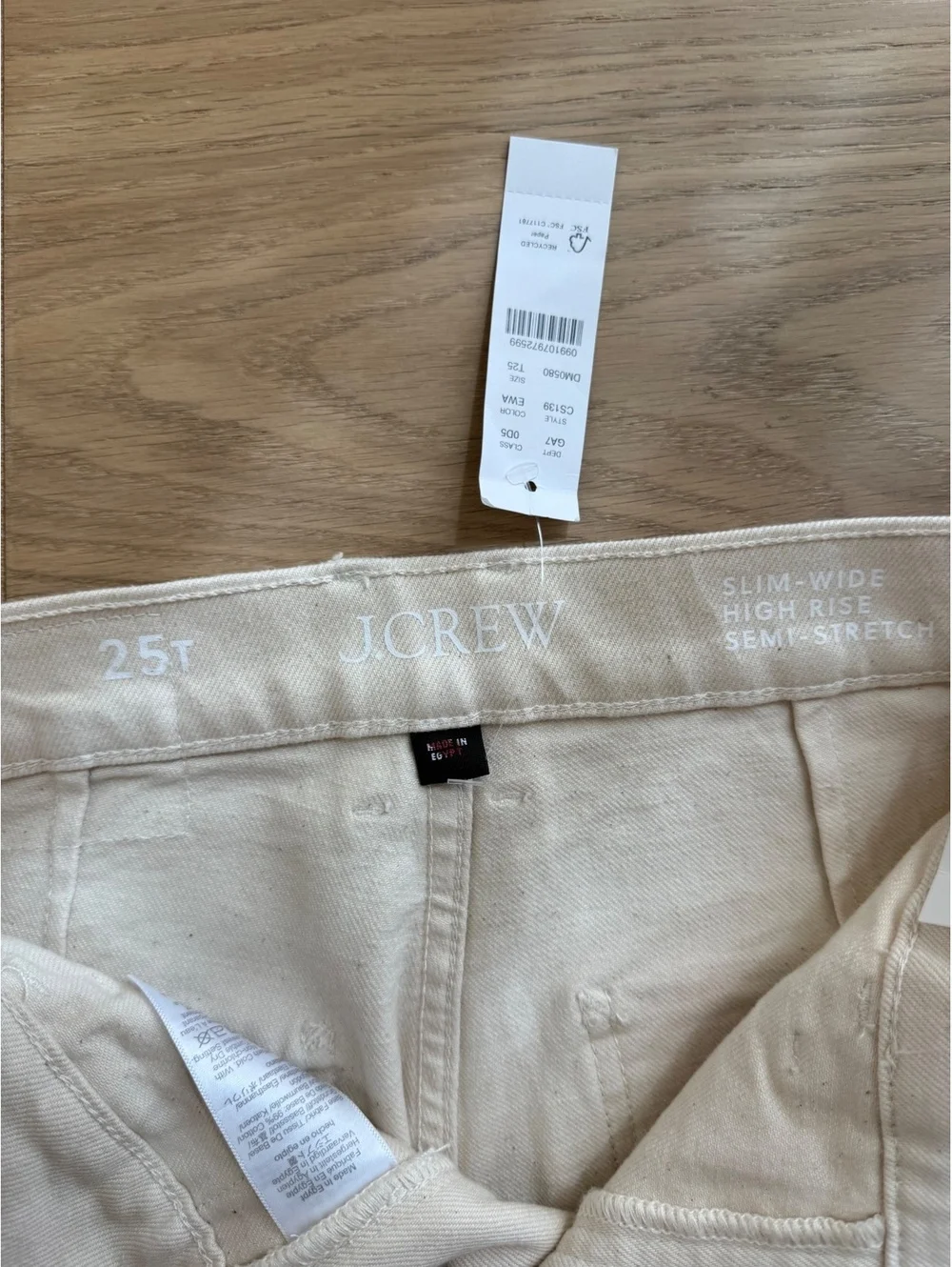 NWT J.Crew Slim-Wide High-Rise Jeans Size 25T Ecru Cream Semi-Stretch
